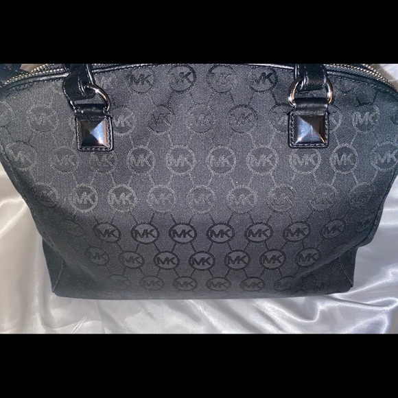 ✨NWOT MICHAEL Michael Kors Purse✨ - Picture 10 of 16